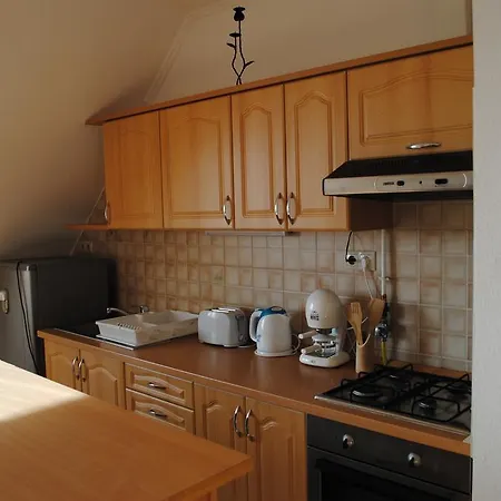 Apartment Pedetti Apartman *