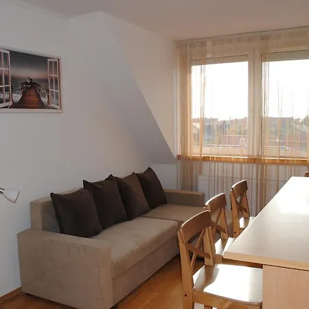 Apartment Pedetti Apartman *